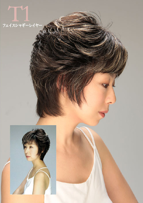 Cute-T　フェイスシャギーレイヤー
雰囲気のある毛流れが魅力のヘアスタイル。